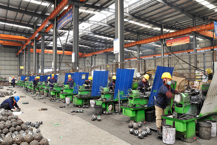 牙克石网架锥头车间